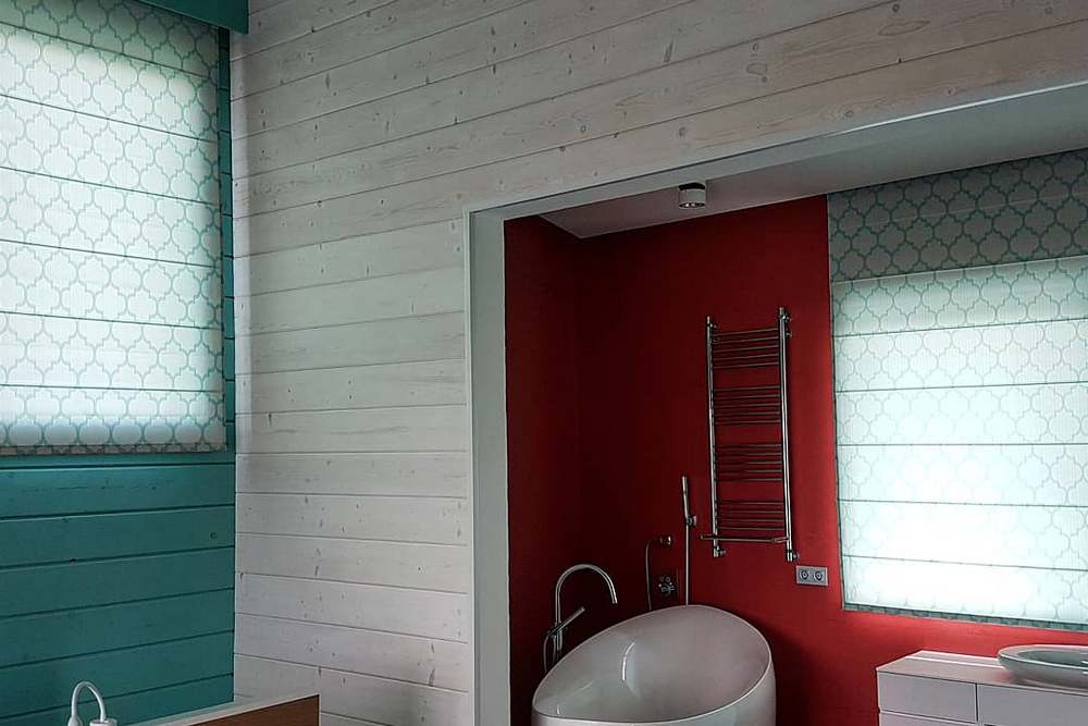 Рулонные шторы в ванной комнате